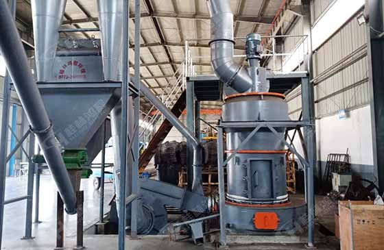 麥飯石磨粉機鴻程雷蒙磨粉機時產(chǎn)1-45噸