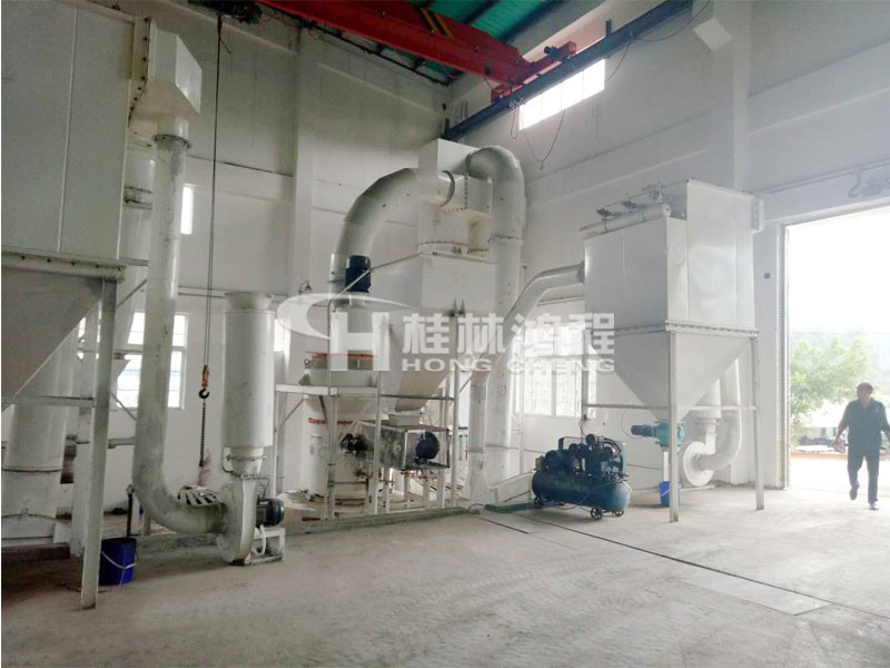 桂林鴻程礦石研磨粉碎加工設(shè)備,低品位礦石加工