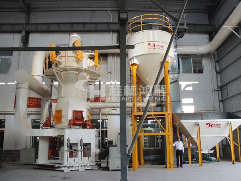 電廠煙氣脫硫，超細(xì)磨粉機(jī)，脫硫磨機(jī)，超細(xì)立磨，超細(xì)立式磨粉機(jī)，磨粉機(jī)械，磨粉設(shè)備，桂林鴻程