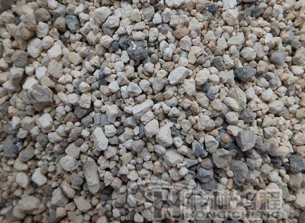 鋁礬土骨料，立式磨粉機價格