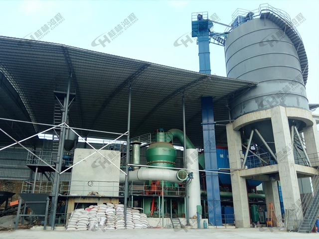 水泥生頁巖，水泥生頁巖磨粉機，立式磨粉機，立磨，磨粉機價格，磨粉機廠家，客戶現場