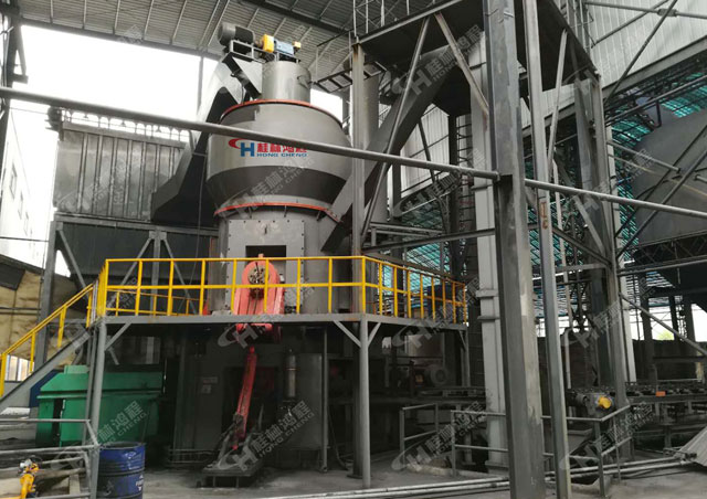 葉臘石生產(chǎn)線，葉臘石磨粉機(jī)，立式磨粉機(jī)，立磨，立式磨，磨粉機(jī)廠家，磨粉機(jī)價(jià)格