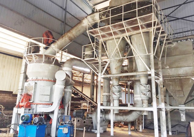 膨脹珍珠巖生產(chǎn)線設(shè)備,珍珠巖雷蒙磨粉機,珍珠巖磨粉機,立式磨粉機,磨粉機廠家,磨粉機價格,超細磨粉機