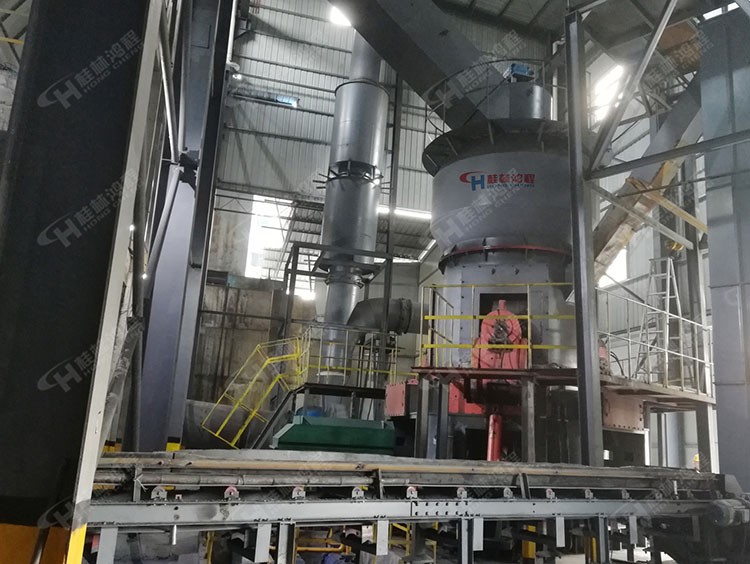 鐵礦石干磨干選工藝,鐵礦石干磨機(jī),鐵礦石磨粉機(jī),HLM立式磨,鴻程立磨