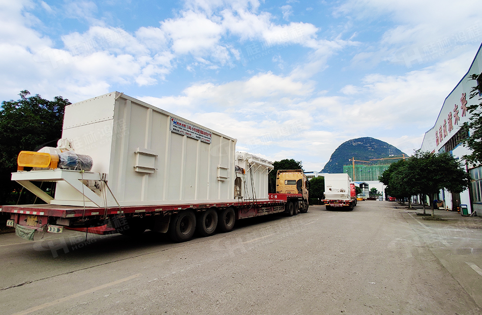 【發貨】海內外訂單火爆,大批鴻程設備奔赴全球!